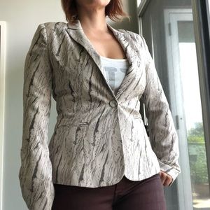 Silver and black blazer, sz M, brand Beulah
